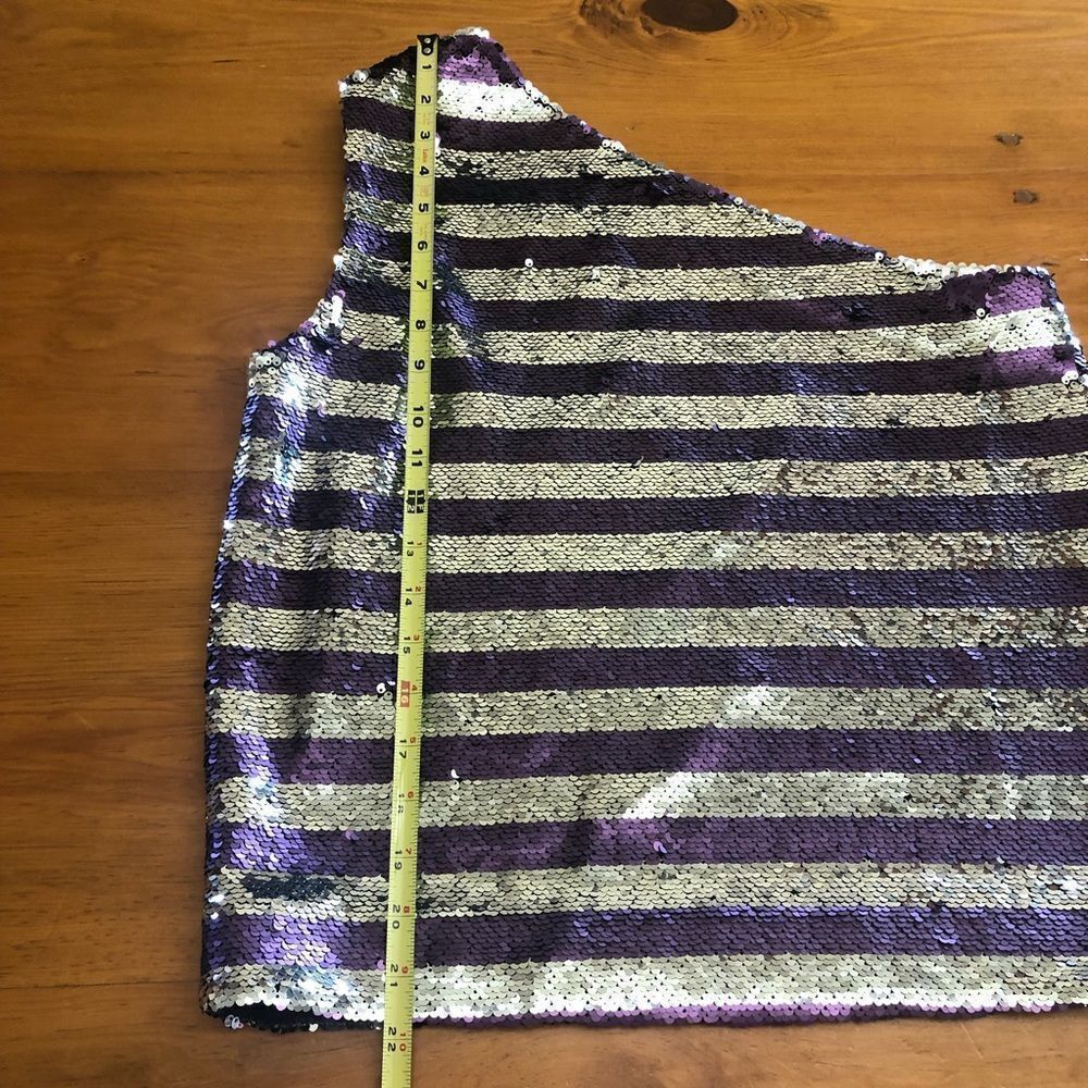 RTA Sleeveless Top - Picture 6 of 7